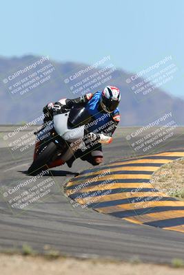 media/Apr-14-2024-SoCal Trackdays (Sun) [[70f97d3d4f]]/9-Turn 12 (115pm)/